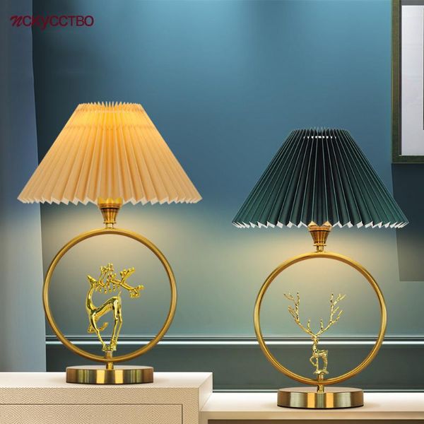 table lamps american luxury gold deer round lamp foyer bedroom bedside fabric standing light loft home deco desk led lighting fixtures
table lamps american luxury gold deer round lamp foyer bedroom bedside fabric standing light loft home deco desk led lighting fixtures