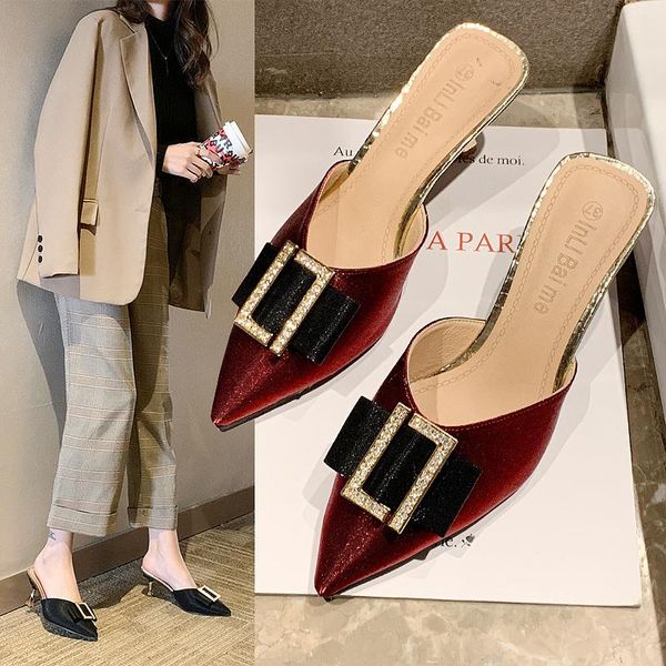 slippers spring summer pointed toe rhinestone high heels cover slides woman dress shoes silk pumps black heeled 7936l
slippers spring summer pointed toe rhinestone high heels cover slides woman dress shoes silk pumps black heeled 7936l