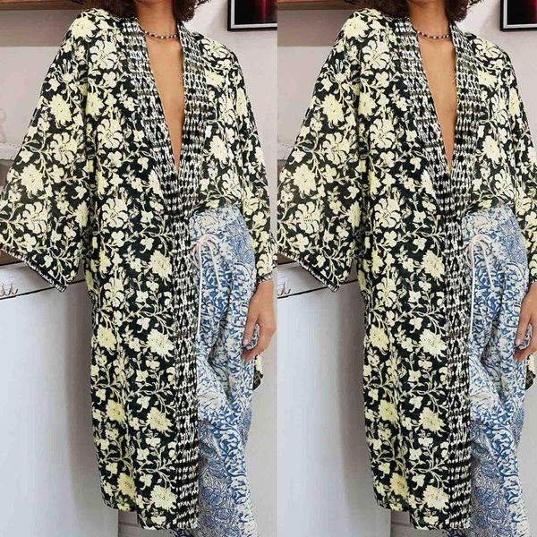 women's t-shirt style anti-sack shirt chiffon ladies casual flower printing long-sleeved long cardigan loose sunscreen saco, White
women's t-shirt style anti-sack shirt chiffon ladies casual flower printing long-sleeved long cardigan loose sunscreen saco, White