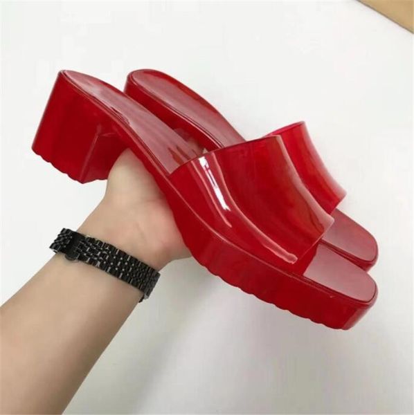 new women jelly sandals high heels slippers slides fashion beach thick bottom slipper platform alphabet lady sandal rubber slide with box g0, Black
new women jelly sandals high heels slippers slides fashion beach thick bottom slipper platform alphabet lady sandal rubber slide with box g0, Black