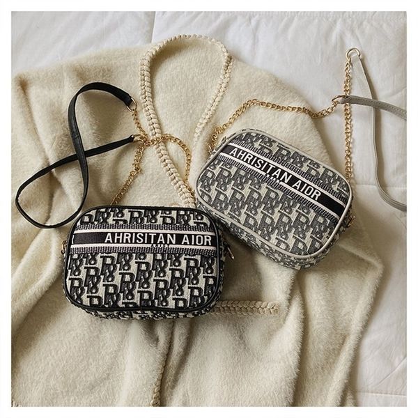 designer sale new female fashion versatile s chain messenger letter canvas small square bag wholesale store
designer sale new female fashion versatile s chain messenger letter canvas small square bag wholesale store