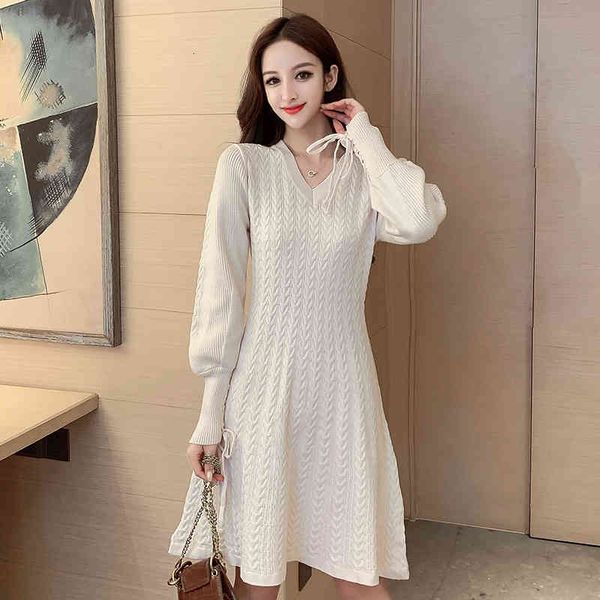 casual dresses autumn v-neck long-sleeved twist knitted a-line midi female winter korean lace-up slim base sweater 8pei, Black;gray
casual dresses autumn v-neck long-sleeved twist knitted a-line midi female winter korean lace-up slim base sweater 8pei, Black;gray