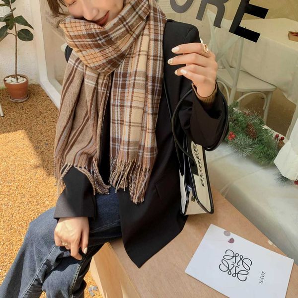scarf female winter 2021 korean imitation cashmere tassel shawl cold proof line plaid warm bib, Blue;gray
scarf female winter 2021 korean imitation cashmere tassel shawl cold proof line plaid warm bib, Blue;gray