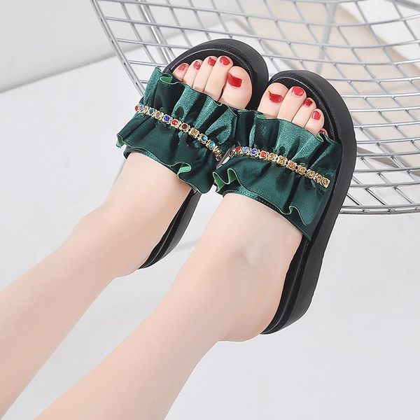 slippers casual shoes slides med platform slipers women luxury flat soft 2021 summer pu basic fashion fabric scandals cotton, Black
slippers casual shoes slides med platform slipers women luxury flat soft 2021 summer pu basic fashion fabric scandals cotton, Black