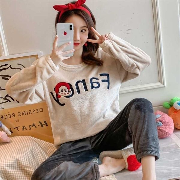autumn winter pajamas set women sleep shirt & pant sleepwear warm flannel nightgown female cartoon bear animal pijamas 211215, Black;red
autumn winter pajamas set women sleep shirt & pant sleepwear warm flannel nightgown female cartoon bear animal pijamas 211215, Black;red