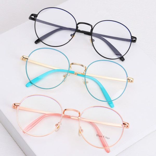 sunglasses blue light filter lens glasses women fashion classic metal frame office computer goggles rays blocking vision care eyewear, White;black
sunglasses blue light filter lens glasses women fashion classic metal frame office computer goggles rays blocking vision care eyewear, White;black