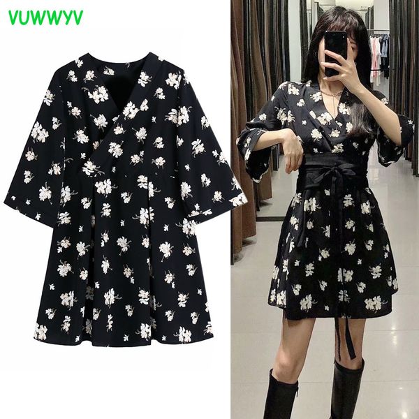 black floral print kimono dresses for women summer fashion short wide sleeve mini woman dress chic homewear belt vestido 210430, Black;gray
black floral print kimono dresses for women summer fashion short wide sleeve mini woman dress chic homewear belt vestido 210430, Black;gray