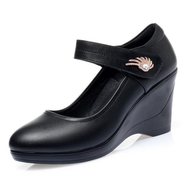dress shoes women's platform wedge 2021 autumn high heel fashion mid-aged shallow mouth mother, Black
dress shoes women's platform wedge 2021 autumn high heel fashion mid-aged shallow mouth mother, Black