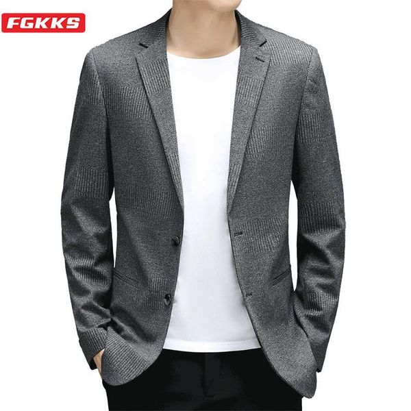men's suits & blazers fgkks trend brand men gray blazer jacket 2021 knitting suit jackets comfortable casual male, White;black
men's suits & blazers fgkks trend brand men gray blazer jacket 2021 knitting suit jackets comfortable casual male, White;black