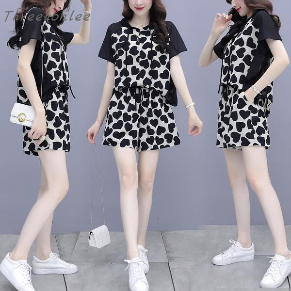 women's tracksuits 2021 summer two piece set leisure fashion hepburn chiffon shirt and print shorts suit of western style age reducing, Gray
women's tracksuits 2021 summer two piece set leisure fashion hepburn chiffon shirt and print shorts suit of western style age reducing, Gray