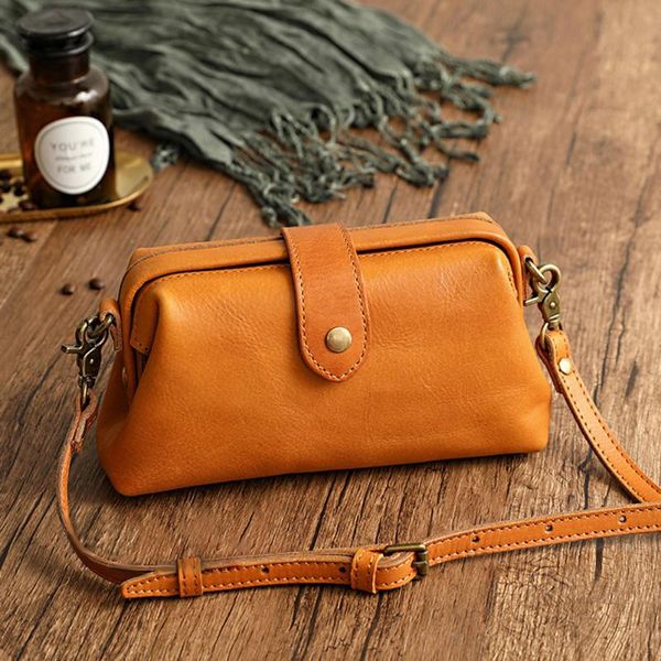 outdoor bags retro handmade tote bag women leather crossbody vintage solid shoulder shopping handbag black
outdoor bags retro handmade tote bag women leather crossbody vintage solid shoulder shopping handbag black
