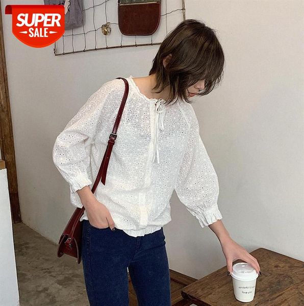 303- 10 age-reducing small fresh white shirt women net red lace embroidered with loose hem #5y8f, Black;gray
303- 10 age-reducing small fresh white shirt women net red lace embroidered with loose hem #5y8f, Black;gray
