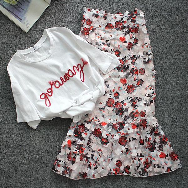 skirts 2021 spring and summer chiffon high waist skirt long floral petals petal hip tail ruffle women, Black
skirts 2021 spring and summer chiffon high waist skirt long floral petals petal hip tail ruffle women, Black