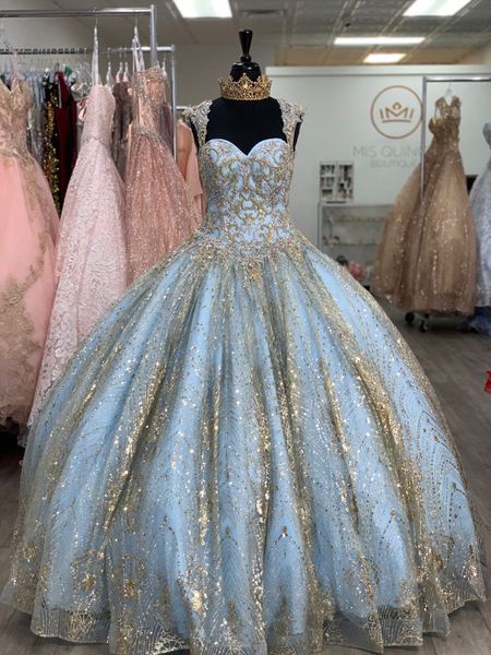 2022 stunning gold sequined fabric princeess quinceanera prom dresses ball gown xv mexican charro cap sleeve evening party formal sweet 16 d, Blue;red
2022 stunning gold sequined fabric princeess quinceanera prom dresses ball gown xv mexican charro cap sleeve evening party formal sweet 16 d, Blue;red