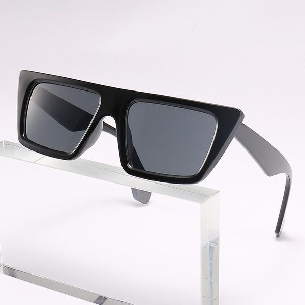 sunglasses classic round vintage women fashion brand design mirror female shades retro gafas uv400 2012, White;black
sunglasses classic round vintage women fashion brand design mirror female shades retro gafas uv400 2012, White;black