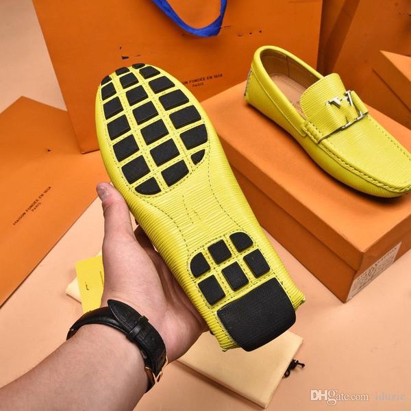 a1 21ss brand formal dress shoe for gentle men black genuine leather shoes pointed toe business oxfords casual size 38-46
a1 21ss brand formal dress shoe for gentle men black genuine leather shoes pointed toe business oxfords casual size 38-46