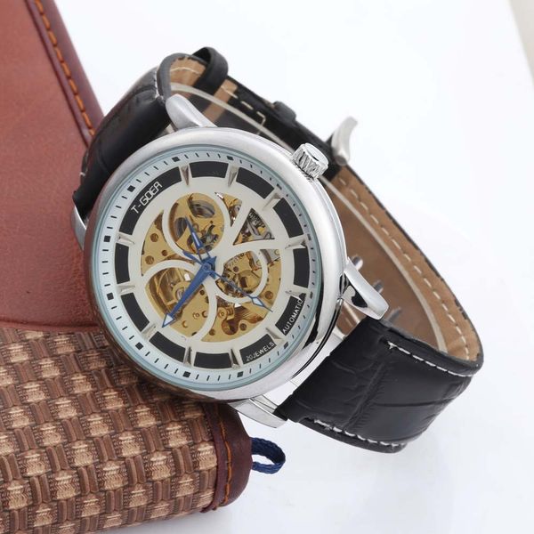 t-goer / gore watch mechanical business leather hollow out automatic men's, Slivery;brown
t-goer / gore watch mechanical business leather hollow out automatic men's, Slivery;brown