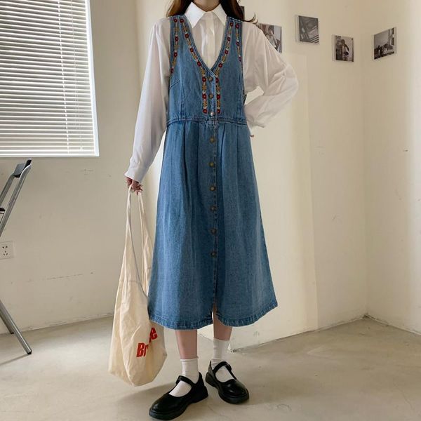 casual dresses japanese mori girl autumn spring women sundress v neck floral embroidery denim sleevless dress baggy vintage elegant long, Black;gray
casual dresses japanese mori girl autumn spring women sundress v neck floral embroidery denim sleevless dress baggy vintage elegant long, Black;gray