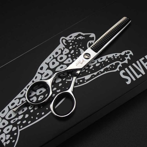 left hand jaguar 5.5 inch/6.0 inch 440c 62hrc hardness hair scissors cutting / thinning light silver with case2328519
left hand jaguar 5.5 inch/6.0 inch 440c 62hrc hardness hair scissors cutting / thinning light silver with case2328519