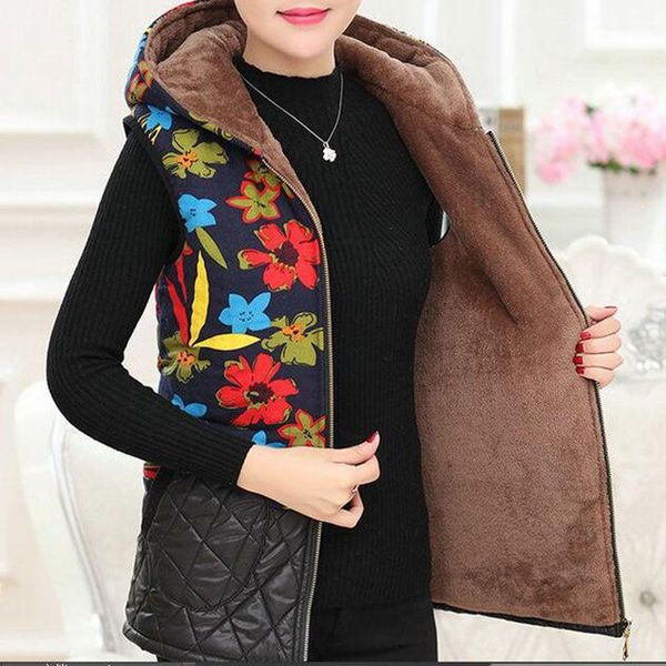 women's vests 2021 middle-aged autumn winter plus thick velvet printed vest elderly grandmother hooded waistcoat, Black;white
women's vests 2021 middle-aged autumn winter plus thick velvet printed vest elderly grandmother hooded waistcoat, Black;white