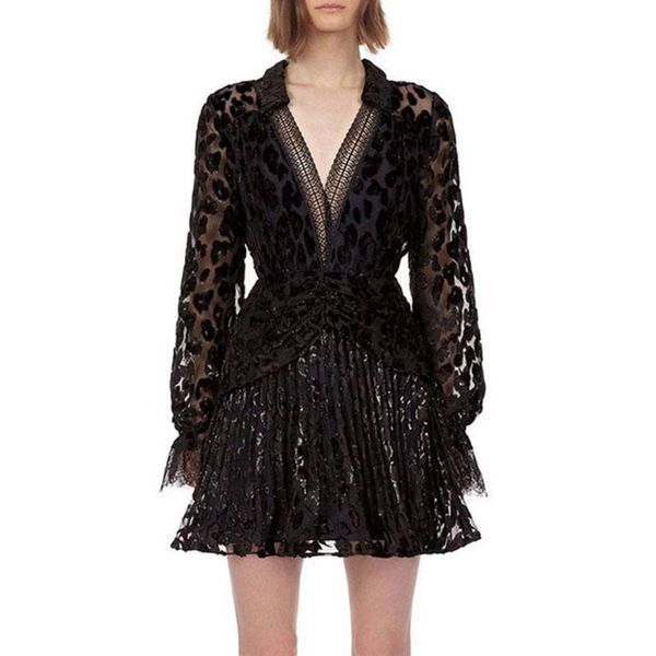 casual dresses sheer little black dress 2021 autumn v neck long sleeve see through lace women chiffon pleated mini tunic robes, Black;gray
casual dresses sheer little black dress 2021 autumn v neck long sleeve see through lace women chiffon pleated mini tunic robes, Black;gray