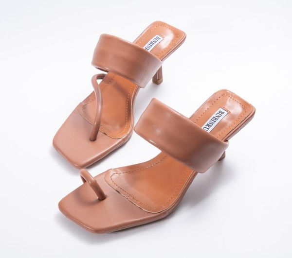 shoes slippers casual women heels rubber flip flops slides pantofle luxury high hawaiian summer 2021 flat thin soft fretwork bas, Black
shoes slippers casual women heels rubber flip flops slides pantofle luxury high hawaiian summer 2021 flat thin soft fretwork bas, Black