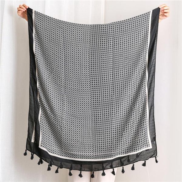 scarves 2021 hijab scarf fashion print silk autumn and winter lady quality beach cotton shawl women's material, Blue;gray
scarves 2021 hijab scarf fashion print silk autumn and winter lady quality beach cotton shawl women's material, Blue;gray