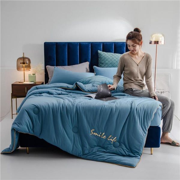 comforters & sets 2021 knitted cotton soybean winter quilt antibacterial and anti-mite spring autumn with polyester fiber filling
comforters & sets 2021 knitted cotton soybean winter quilt antibacterial and anti-mite spring autumn with polyester fiber filling