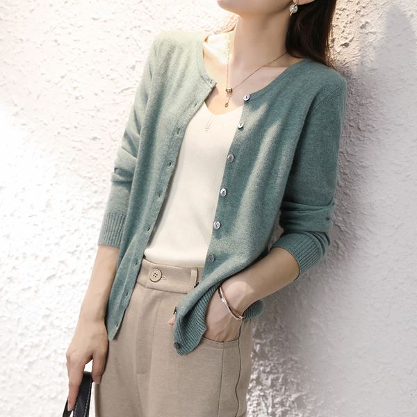 coats coats 2021 100% cashmere cardigan women coat spring autumn o-neck collar warm jacket long sleeve soft sweater female outwear, Tan;black
coats coats 2021 100% cashmere cardigan women coat spring autumn o-neck collar warm jacket long sleeve soft sweater female outwear, Tan;black