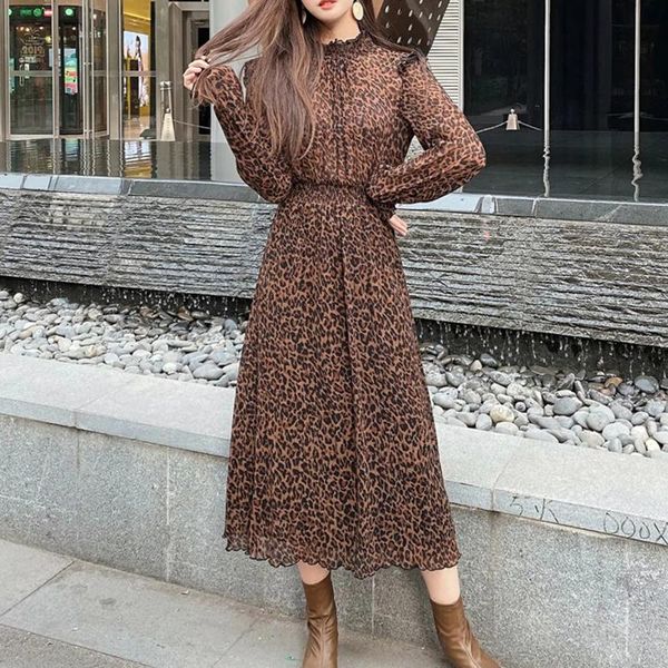 casual dresses women leopard dress 2021 bandage party long vintage sleeve beach chiffon sundress vestidos de fiesta, Black;gray
casual dresses women leopard dress 2021 bandage party long vintage sleeve beach chiffon sundress vestidos de fiesta, Black;gray