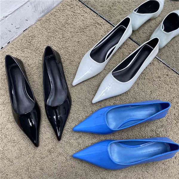 dress shoes spring women's pumps low heels pointe toe slip-on chunky heel retro gold chain buckle girls ytu4, Black
dress shoes spring women's pumps low heels pointe toe slip-on chunky heel retro gold chain buckle girls ytu4, Black