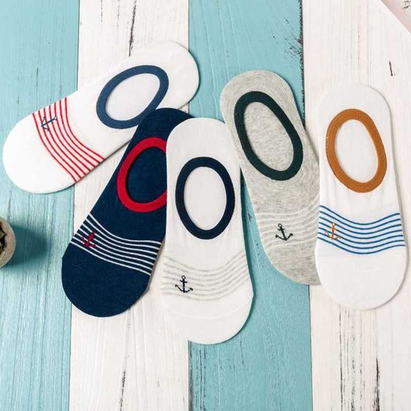 men's low shallow mouth invisible silicone skid cartoon boat thin summer socks, Black
men's low shallow mouth invisible silicone skid cartoon boat thin summer socks, Black
