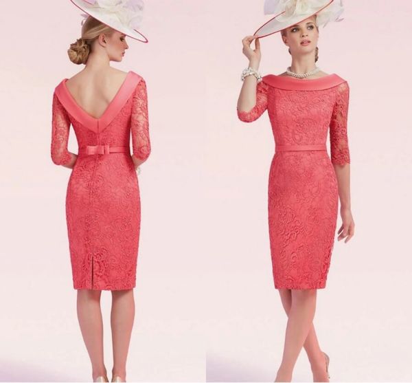 2022 watermelon sheath mother of the bride dress vintage scoop knee length lace satin open back groom party gowns robe de soiree, Black;red
2022 watermelon sheath mother of the bride dress vintage scoop knee length lace satin open back groom party gowns robe de soiree, Black;red