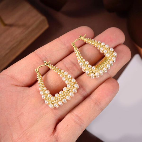 hoop & huggie 2021 pearl earrings for woman luxury charms elegant ear studs fashion jewelry christmas gift with box, Golden;silver
hoop & huggie 2021 pearl earrings for woman luxury charms elegant ear studs fashion jewelry christmas gift with box, Golden;silver