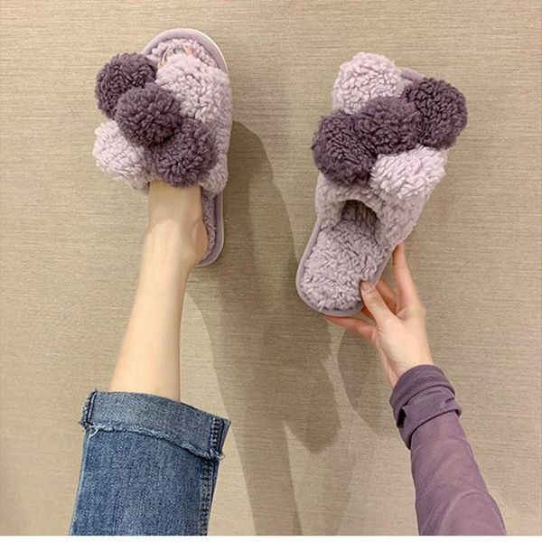women slippers home indoor plush winter short warm non-slip bedroom 2021 fashion flower, Black
women slippers home indoor plush winter short warm non-slip bedroom 2021 fashion flower, Black