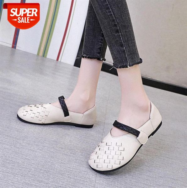 large size women's shoes 35-43 flat bottom shallow mouth mori hollow retro grandma peas #i647, Black
large size women's shoes 35-43 flat bottom shallow mouth mori hollow retro grandma peas #i647, Black