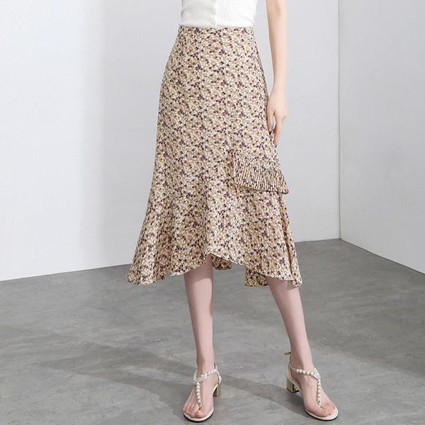 skirts summer women floral printed irregular fishtail skirt high waist mature mid length sweet fairy slim chiffon, Black
skirts summer women floral printed irregular fishtail skirt high waist mature mid length sweet fairy slim chiffon, Black