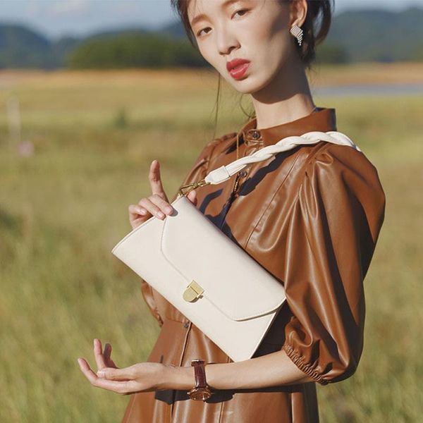 evening bags female bag 2021 trendy fashion luxury design western style one-shoulder advanced underarm messenger chain small
evening bags female bag 2021 trendy fashion luxury design western style one-shoulder advanced underarm messenger chain small