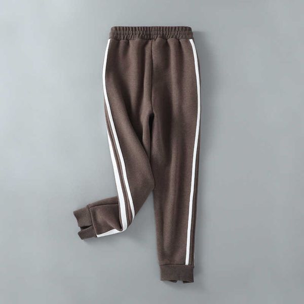 autumn winter thicken fur pants for women split loose casual sport joggers spliced stripe 210531, Black;white
autumn winter thicken fur pants for women split loose casual sport joggers spliced stripe 210531, Black;white