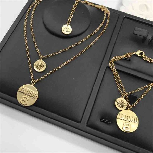 70% off outlet online / classic not out of date letter double layer bracelet same fashion bee necklace women's net red, Golden 
70% off outlet online / classic not out of date letter double layer bracelet same fashion bee necklace women's net red, Golden