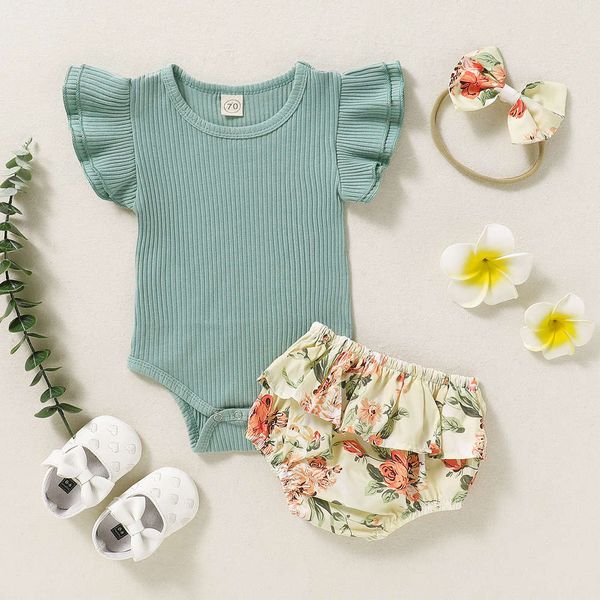 children's summer suit with flying sleeve and short three piece printed triangle climbing, White
children's summer suit with flying sleeve and short three piece printed triangle climbing, White