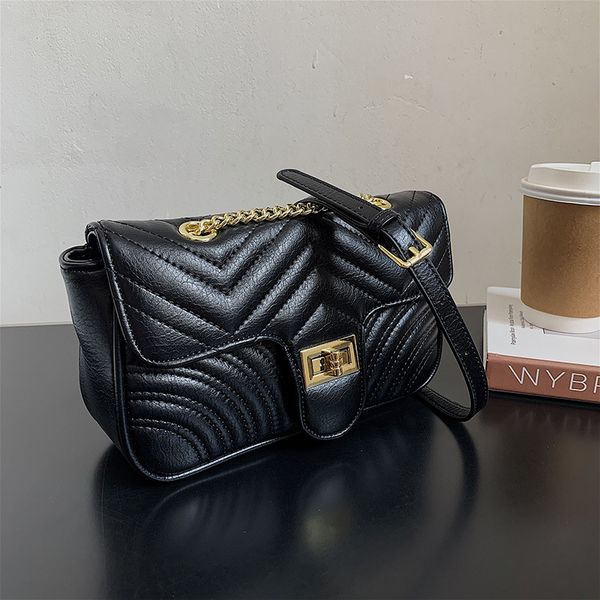 wholesale factory ladies leathers shoulder bags with thicken styling sewing fashion backpack classic embossed leather chain bag clamshell st
wholesale factory ladies leathers shoulder bags with thicken styling sewing fashion backpack classic embossed leather chain bag clamshell st