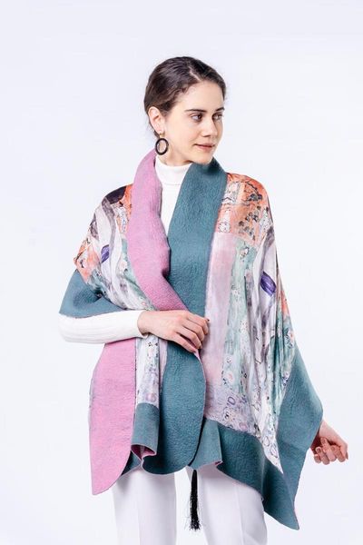 scarves nomads felt gustav klimt adele bloch bauer silk shawl, Blue;gray
scarves nomads felt gustav klimt adele bloch bauer silk shawl, Blue;gray