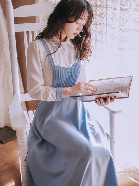 blue long maxi dress 2021 autumn spring vintage turn dowm collar embroidery floral full sleeve for slim women mori girl vestidos casual dres, Black;gray
blue long maxi dress 2021 autumn spring vintage turn dowm collar embroidery floral full sleeve for slim women mori girl vestidos casual dres, Black;gray