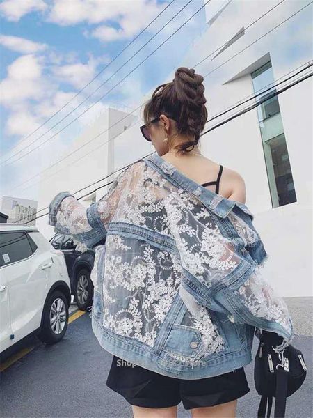 streetwear lace patchwork jean hole denim jacket coat women oversized long sleeve perspective flower embroidery loose overcoat women's, Black;brown
streetwear lace patchwork jean hole denim jacket coat women oversized long sleeve perspective flower embroidery loose overcoat women's, Black;brown