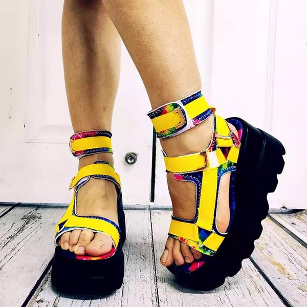 sandals 2021 design women round toe high platform summer shoes big size casual thread thick sole flat wedge heel, Black
sandals 2021 design women round toe high platform summer shoes big size casual thread thick sole flat wedge heel, Black