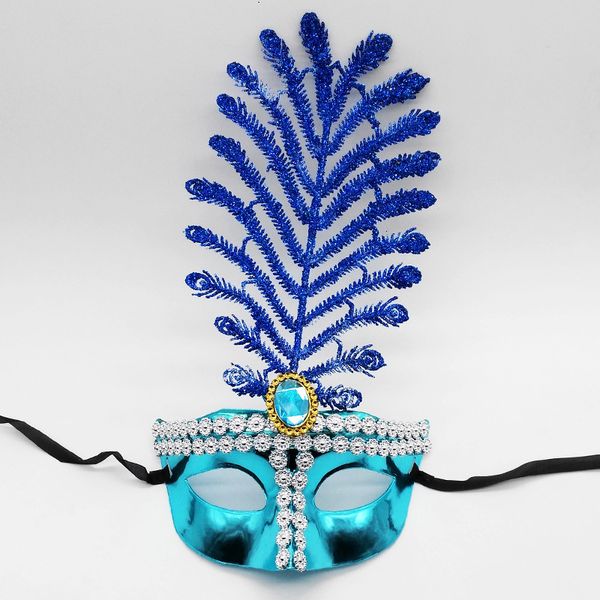party mask halloween ball princess goddess christmas tree half face eye electroplated gold powder feather hollow out
party mask halloween ball princess goddess christmas tree half face eye electroplated gold powder feather hollow out