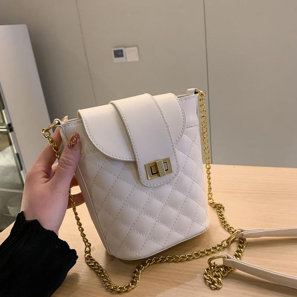 evening bags japanese woven flap crossbody bag 2021 fashion pu leather women's designer handbag tote shoulder messenger
evening bags japanese woven flap crossbody bag 2021 fashion pu leather women's designer handbag tote shoulder messenger