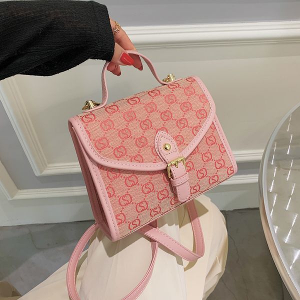 luxury design bag women new fashion small bag texture commuter hand leisure one shoulder square purses
luxury design bag women new fashion small bag texture commuter hand leisure one shoulder square purses