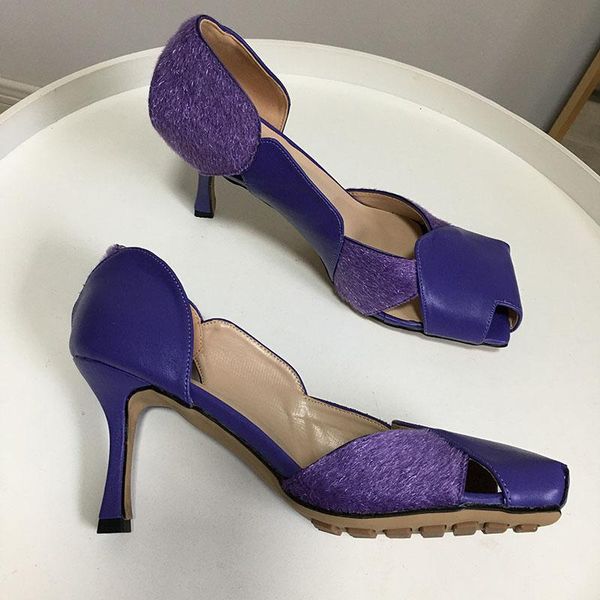 dress shoes 2021 summer woman party high heels hollow out runway slip on square toe sandals purple black fashion pumps ft1615
dress shoes 2021 summer woman party high heels hollow out runway slip on square toe sandals purple black fashion pumps ft1615